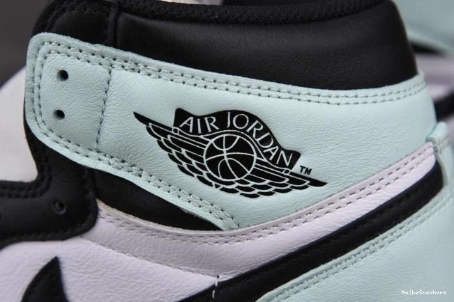 MaikeSneakers Retro High 861428-100 1 Igloo Jordan 0714
